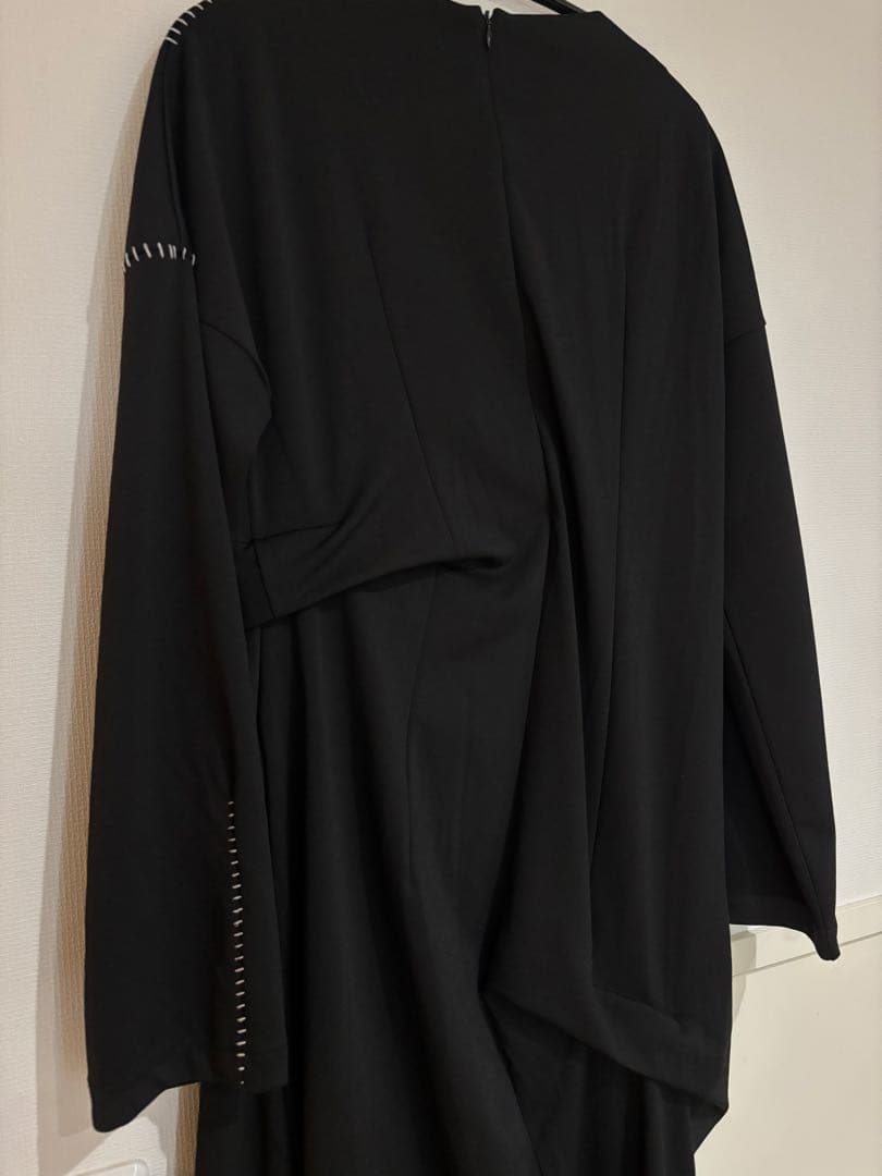 【完売品】UN3D. ステッチタックワンピース