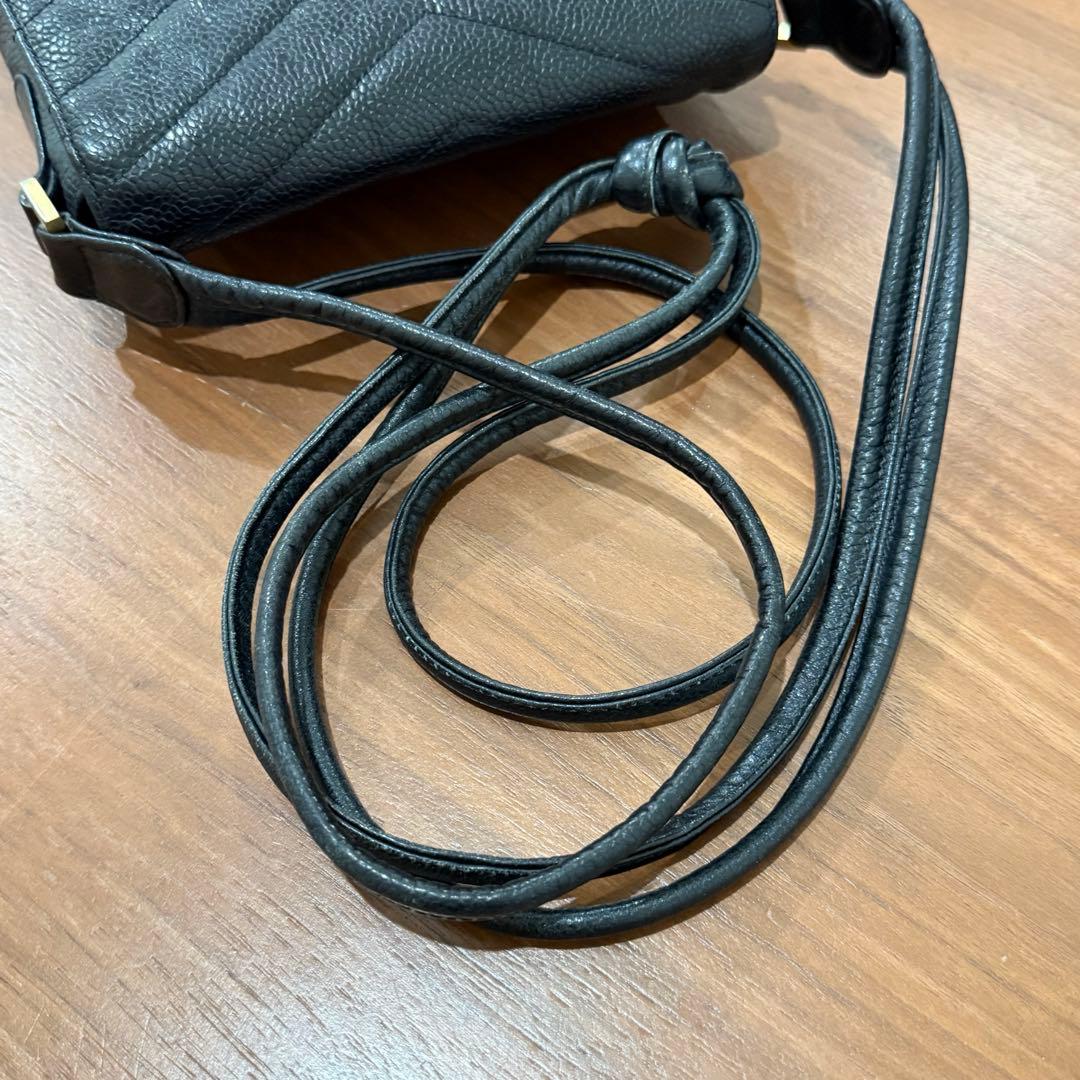 【セール】シャネル キャビアスキン シェブロン ショルダーバッグ ポシェット 黒