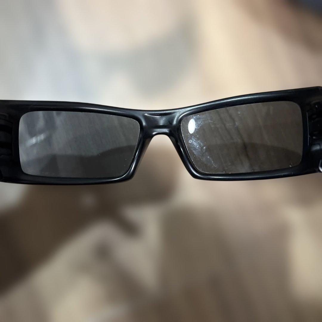 OAKLEY ブラックサングラス ケース付き