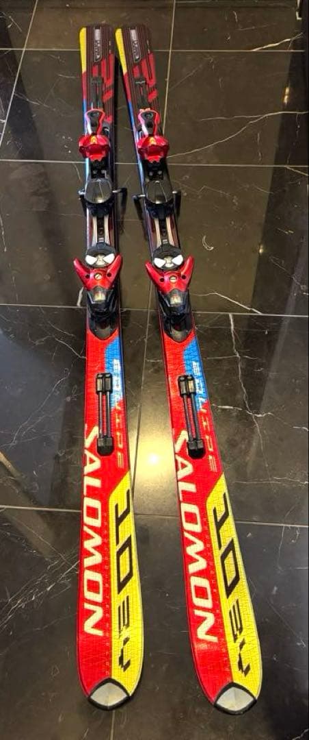 SALOMON EQUIPE 10 3V 155cm レッド/イエロー