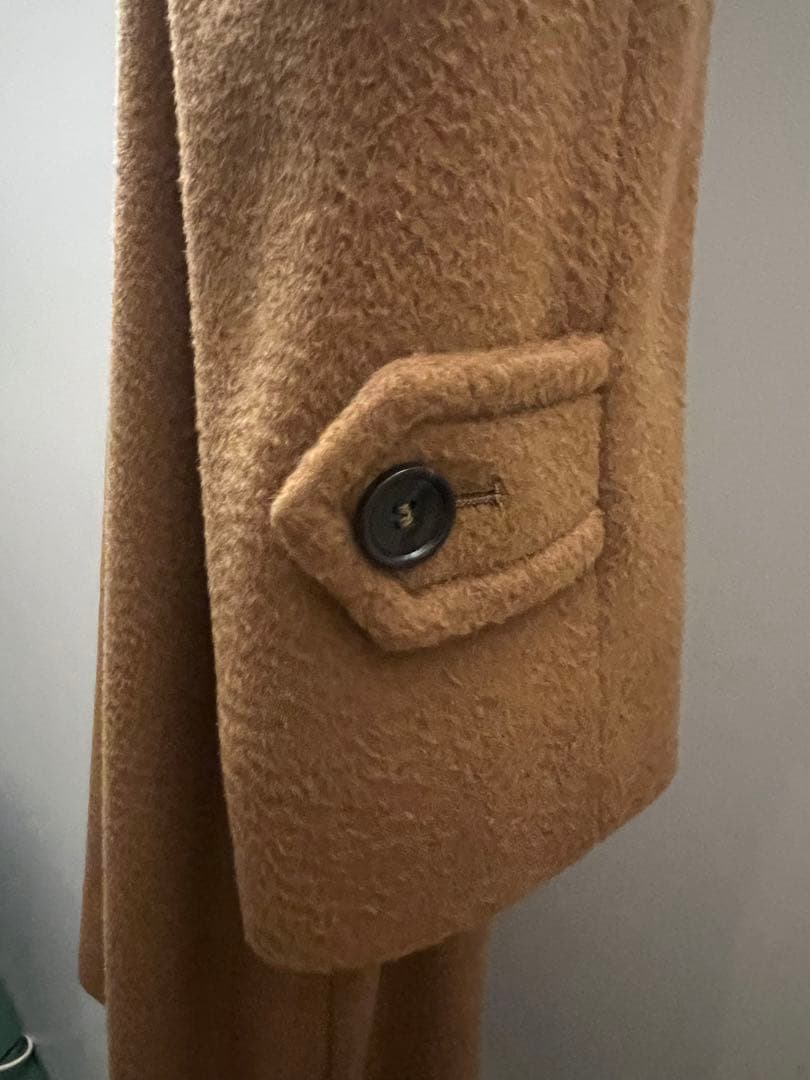 TAGLIATORE Brilla per il gustoベルテットコート