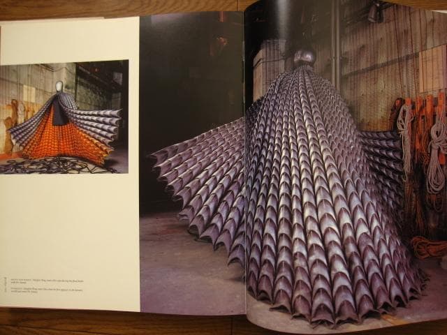 EIKO ON STAGE　Eiko Ishioka　石岡瑛子