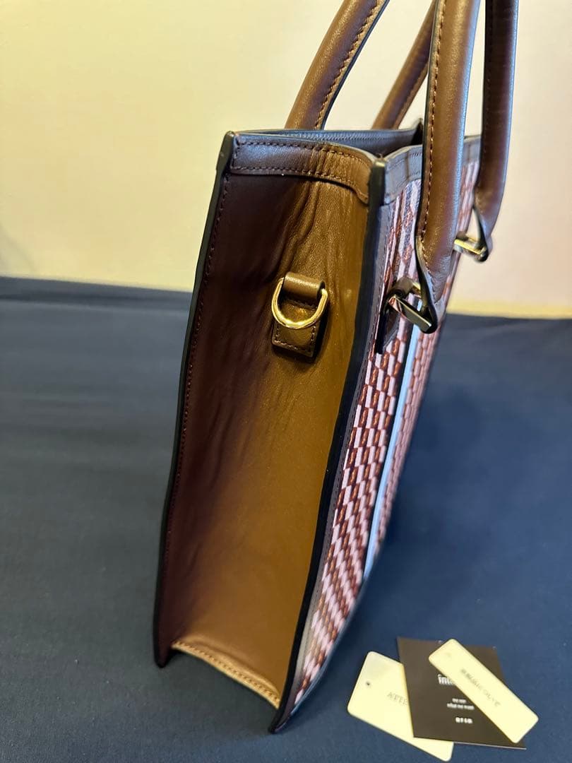 intoxic. イントキシック　ハンドバック　トートバッグ