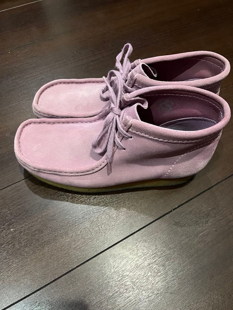 クラークス　ワラビー　ピンク　26.5 美品