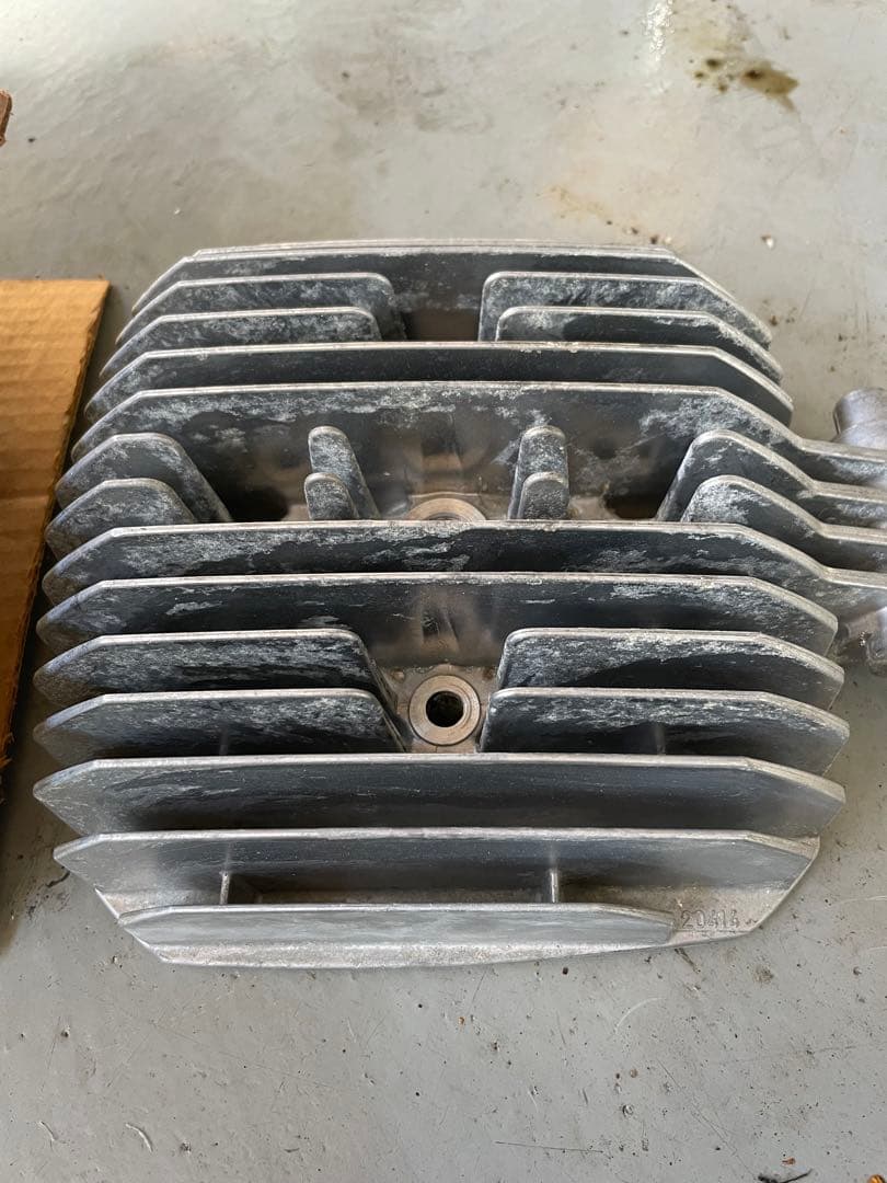 ハーレー SX125 NOS シリンダーヘッド　アエルマッキ