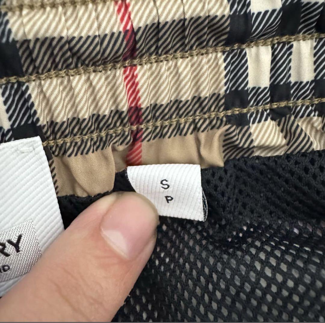 バーバリー チェック　ショートパンツ