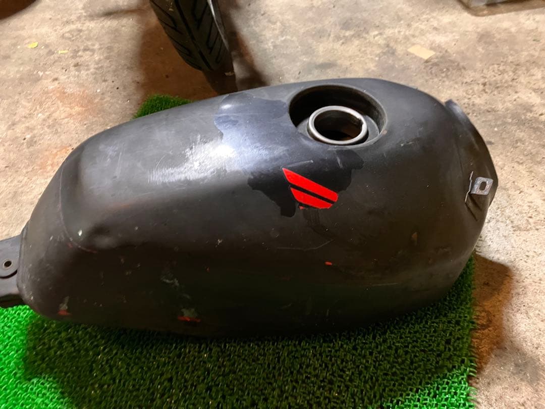 NS50Fガソリンタンク　フューエルタンク