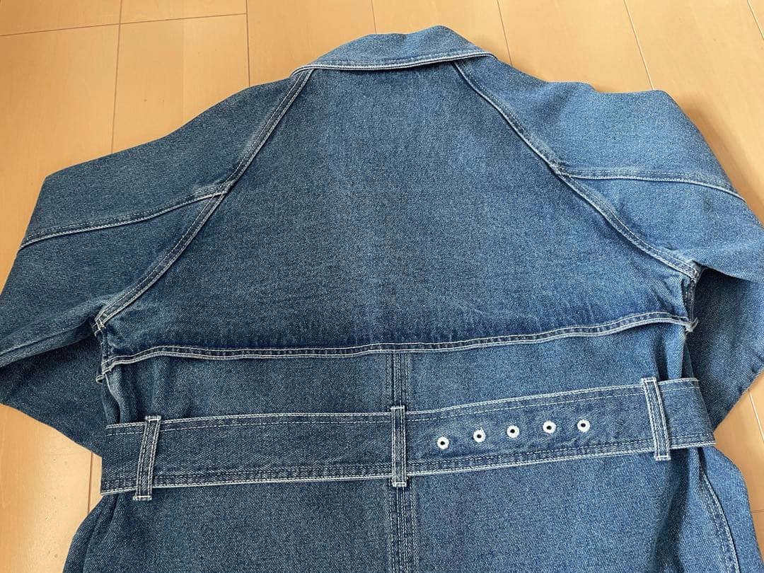 高山都×oblekt リサイクルデニムトレンチコート