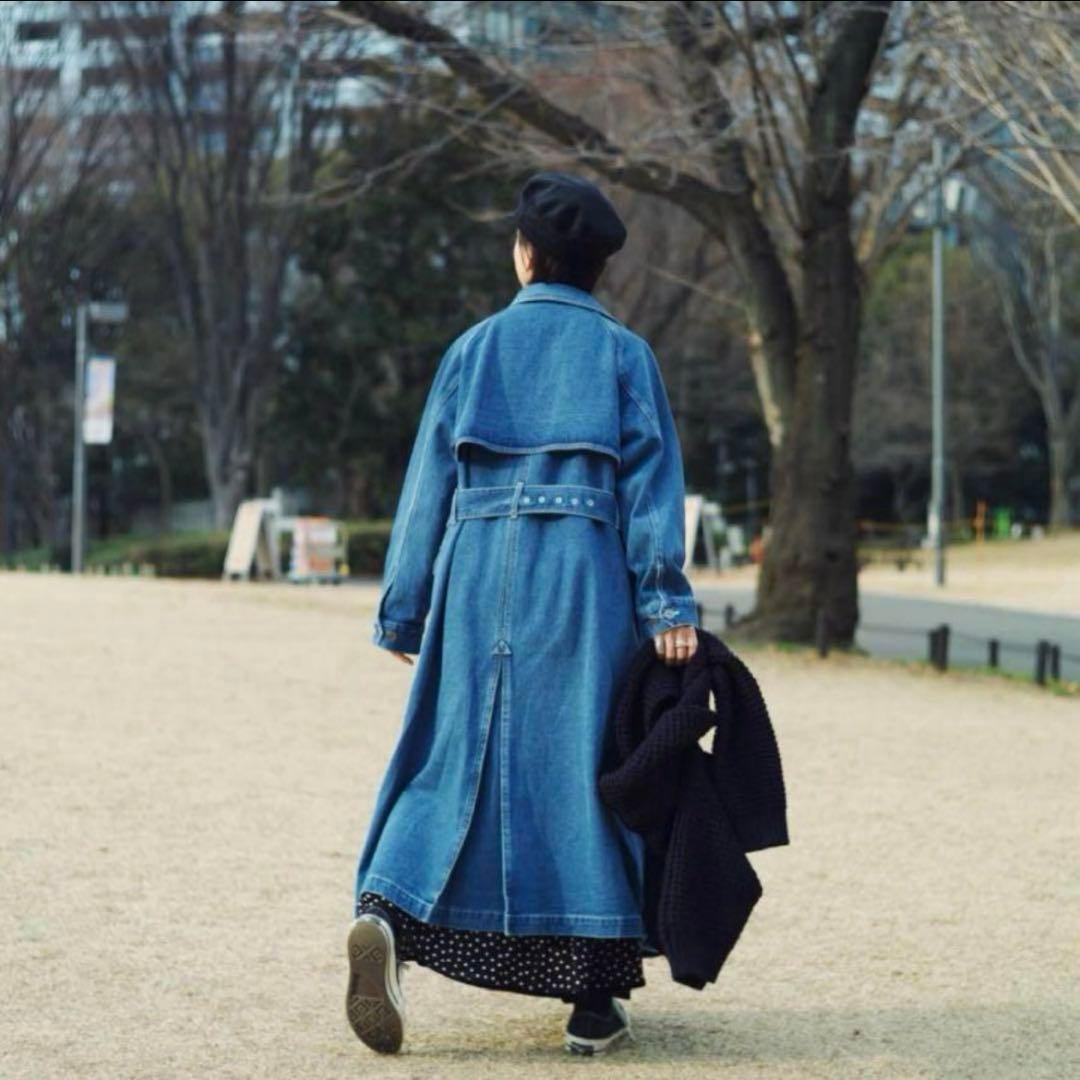 高山都×oblekt リサイクルデニムトレンチコート