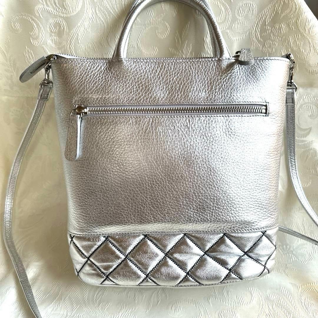 サロンドアルファード ルクーチェ マイクロ トートバッグ