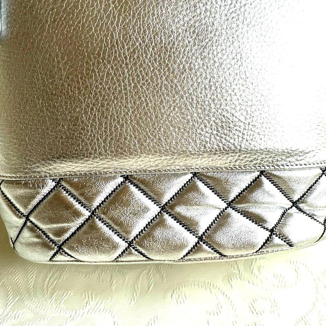 サロンドアルファード ルクーチェ マイクロ トートバッグ