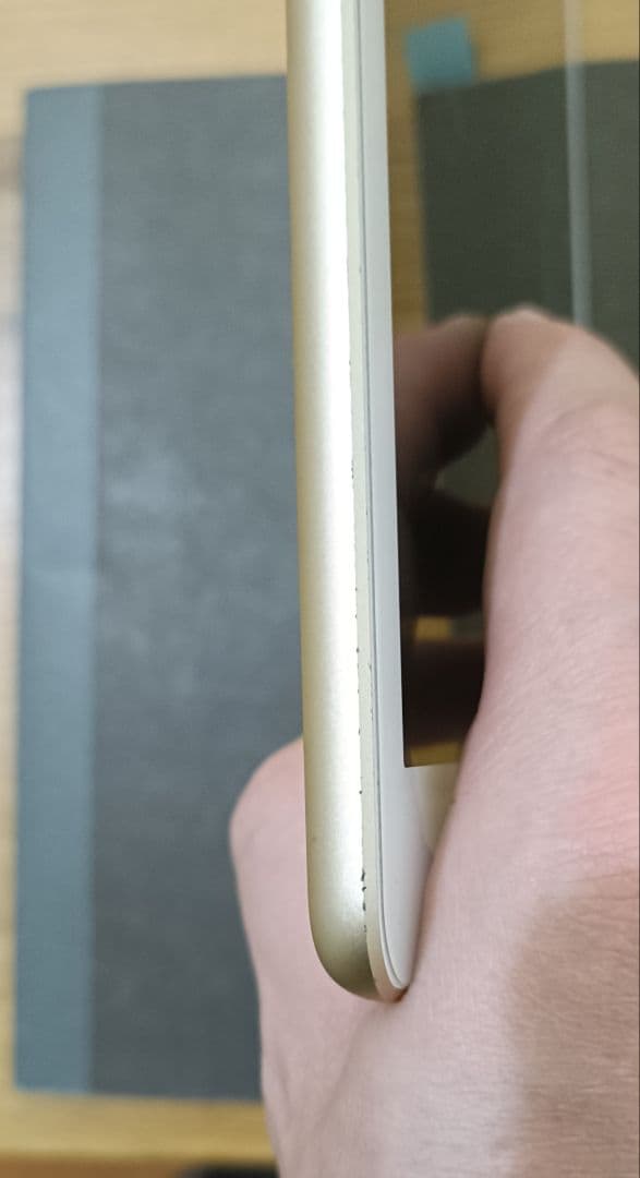 apple iPad（第5世代）　Wi-Fi + Cellular 32GB