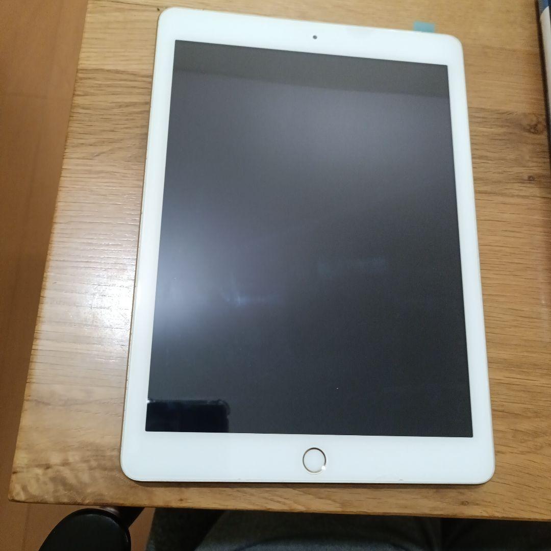 apple iPad（第5世代）　Wi-Fi + Cellular 32GB