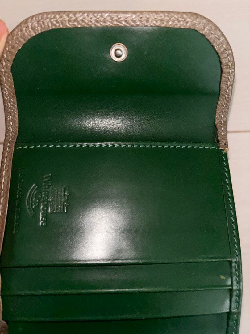 Whitehouse Cox 財布（TAUPE&AVOCADO）