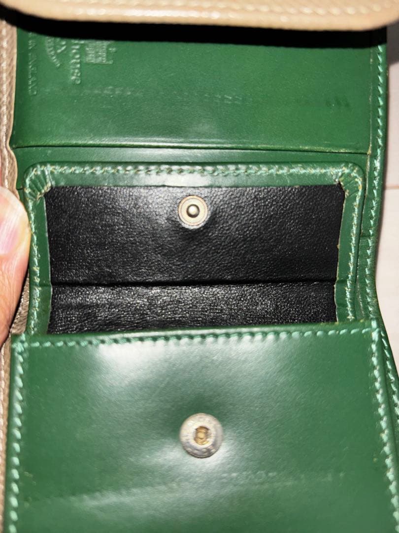 Whitehouse Cox 財布（TAUPE&AVOCADO）