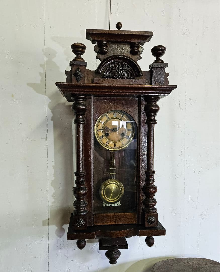 フランスアンティーク 木製の柱時計 琺瑯文字盤 壁掛け 振り子 ウォールクロック