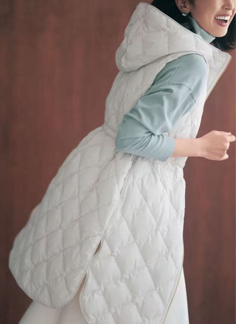 UNFILO/TAIONコラボ　フード付き ロング丈 キルティングベスト