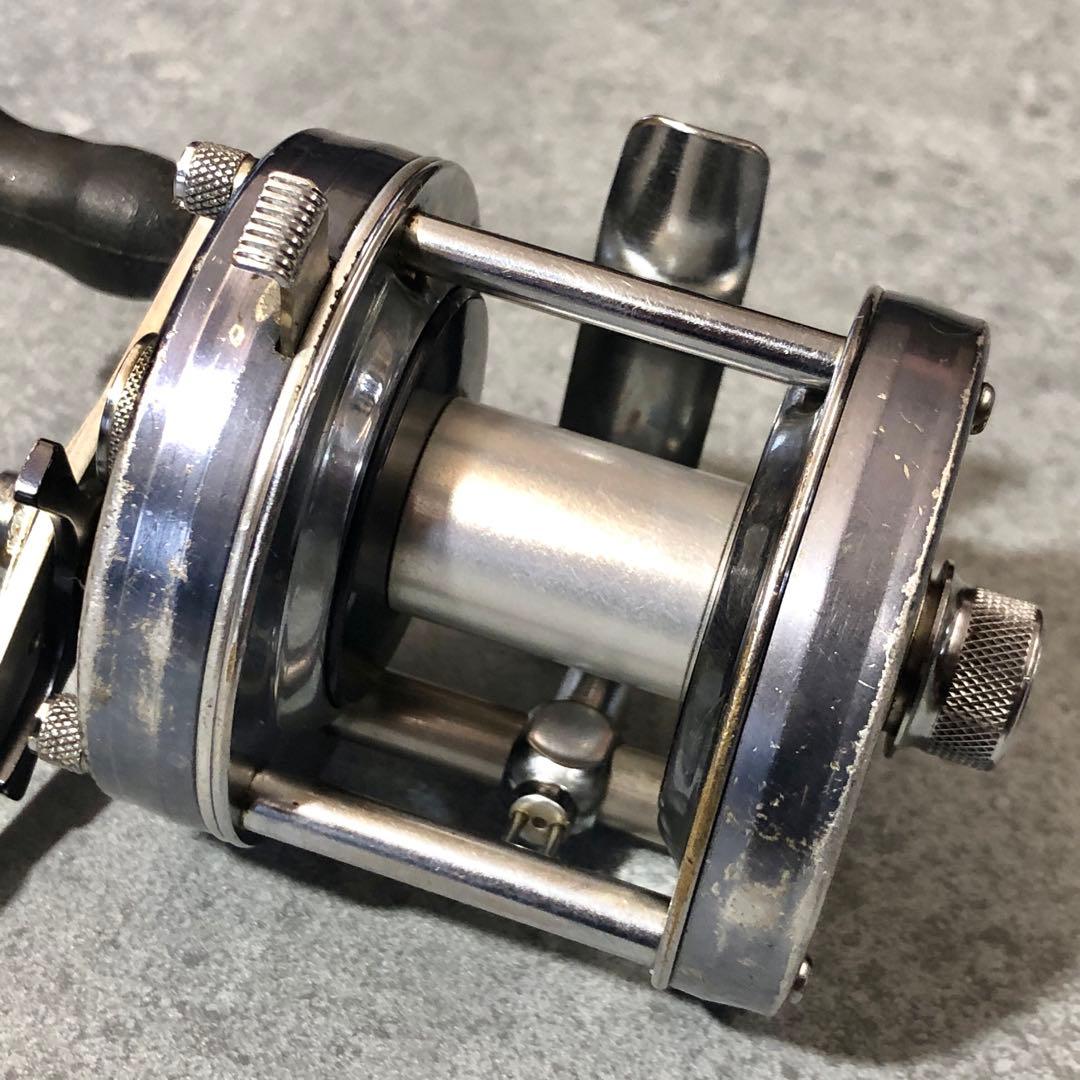 ABU アンバサダー 5500C ベイトリール トップウォーター バス釣り