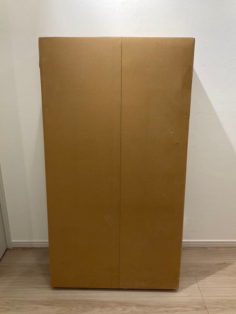 【momikae】　【新品未開封、匿名配送】樹脂製屋外収納庫 880L物置