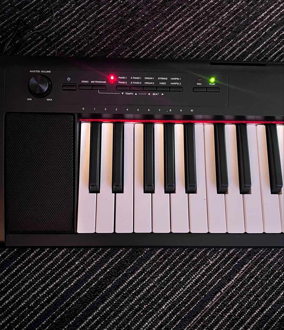 超美品！YAMAHA 電子キーボード piaggero ブラック NP-12B