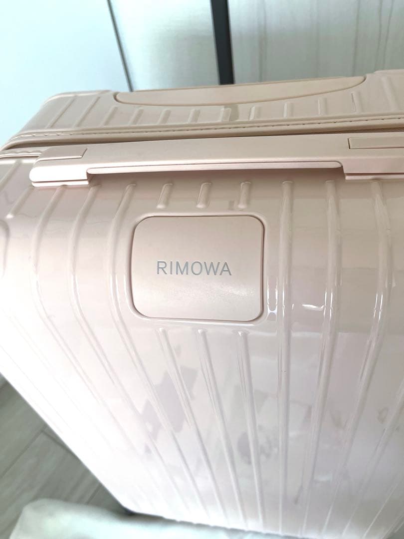 RIMOWA Essential ペタルピンク 2023年限定カラー 機内持込
