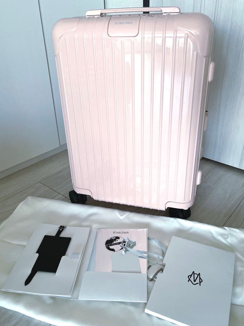 RIMOWA Essential ペタルピンク 2023年限定カラー 機内持込