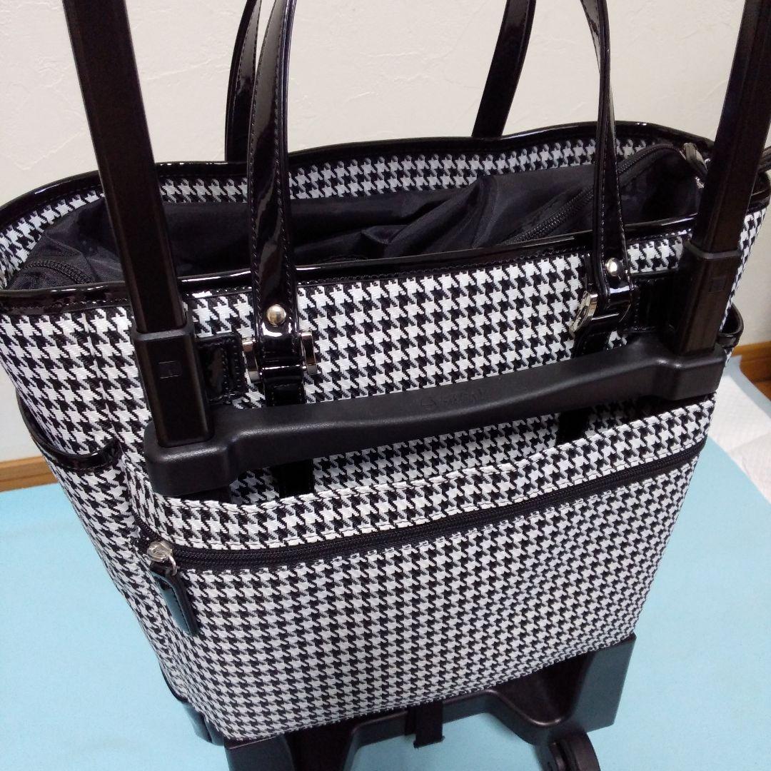 るる！　SWANYキャリーバッグ【東京デリカオリジナルモデル】