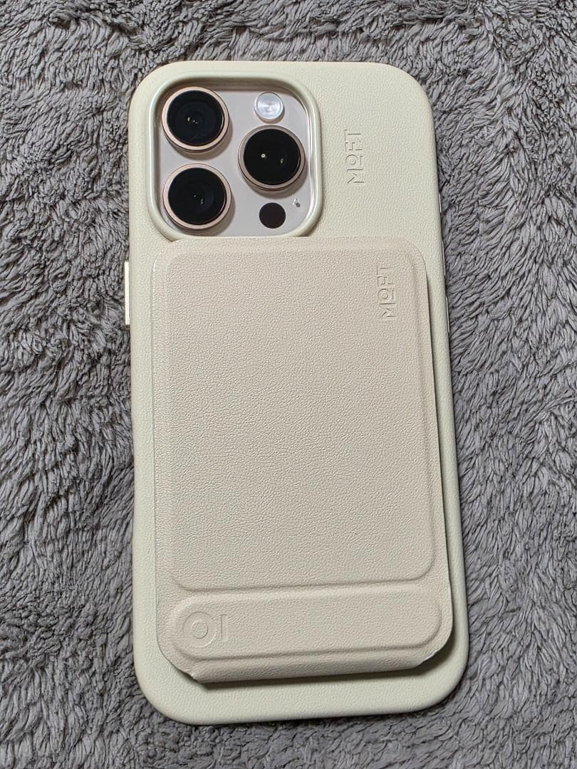 iPhoneアクセサリー MOFT SNAP CASE MOVAS iPhone 16 Pro