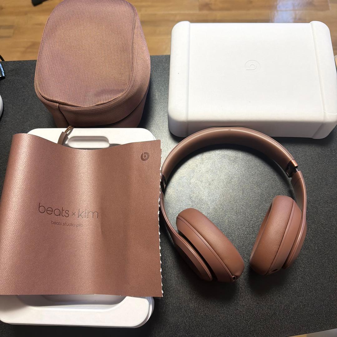 BeatsStudioPro x Kim Kardashian本日のみ25000