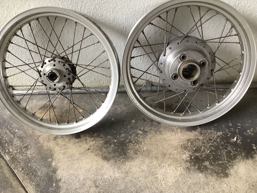 旧CB400F DIDアルミホイル