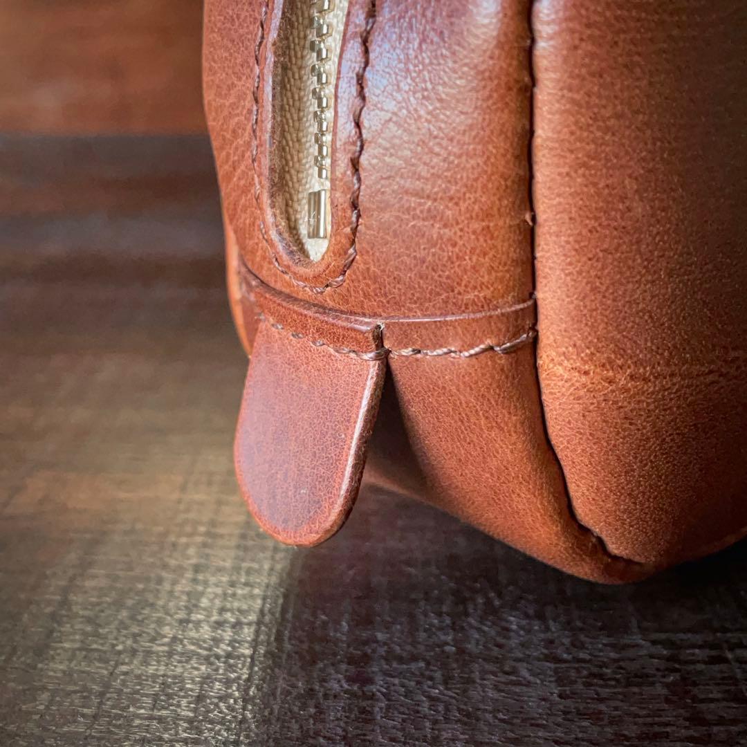 【U】フラップ付きポーチ＆ボックスポーチ（チョコ）2点セット