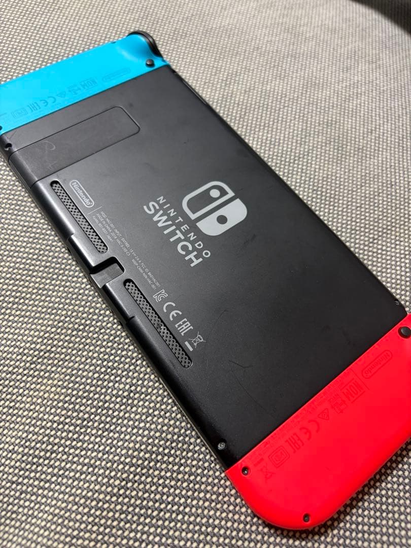 Nintendo Switch / プロコン2つ / ソフト6つ / セット売り