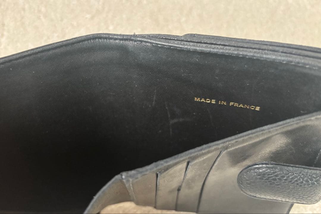 ト*ム様 シャネル　二つ折り財布　キャビアスキン　黒