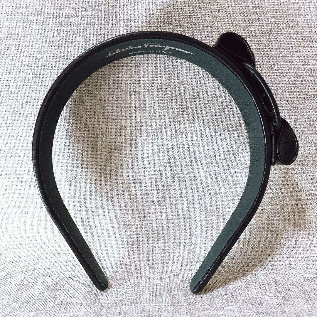 【極美品】【希少】サルヴァトーレフェラガモ ヴァラリボン カチューシャ レザー