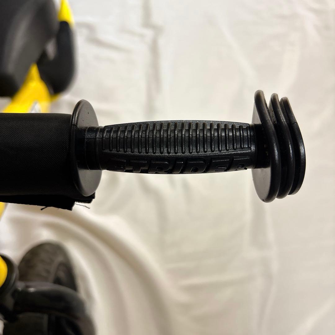 【送料込み】ストライダー 12インチ スポーツモデル　黄