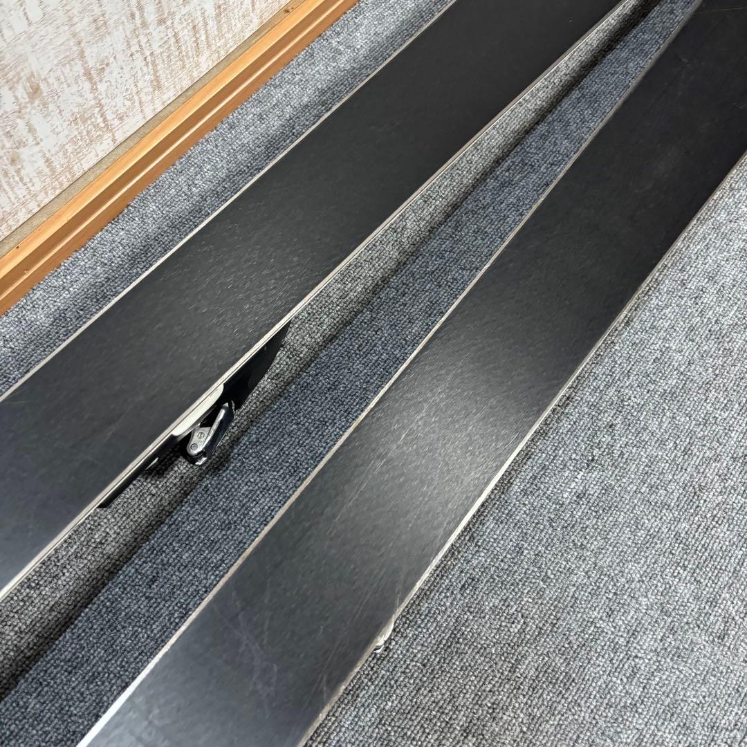 【送料無料】HEAD カービングスキー