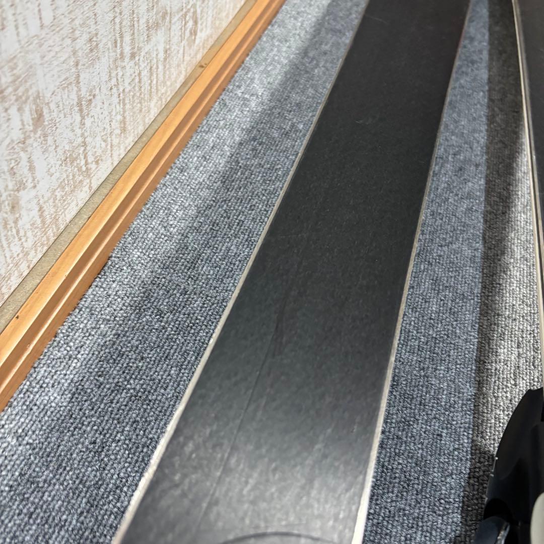 【送料無料】HEAD カービングスキー