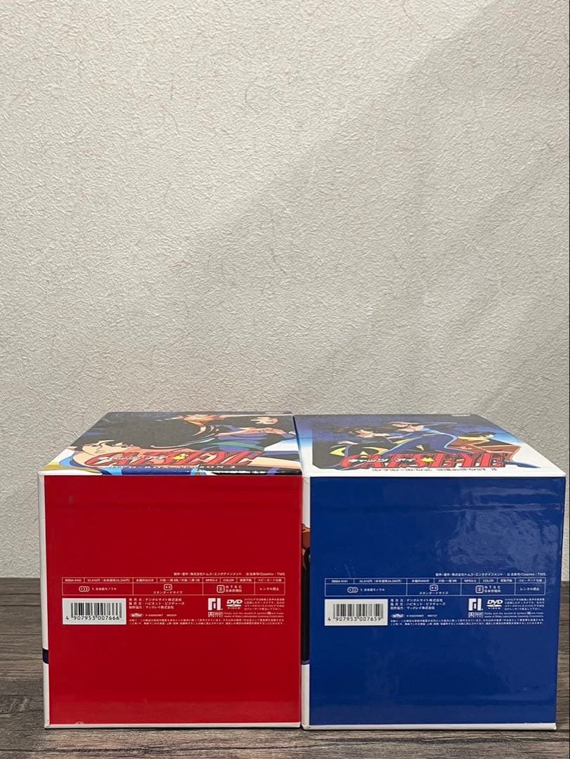【送料込み】キャッツアイ　DVDBOX シーズン1-2 冊子付き