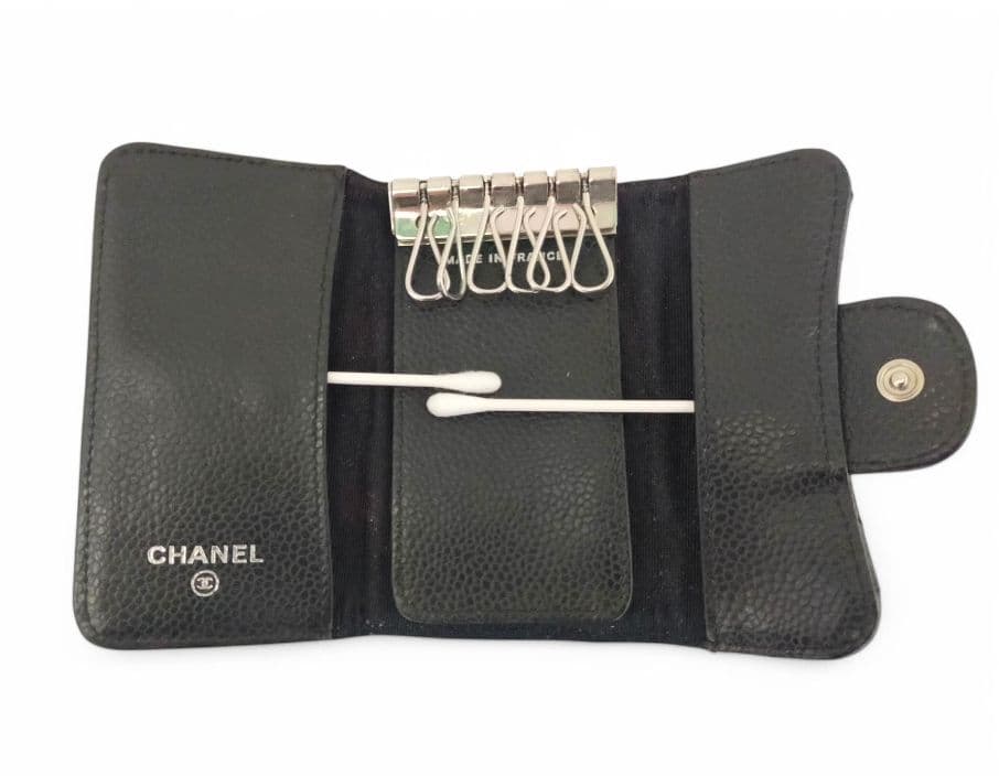 シャネル　キーケース 6連 マトラッセ　キャビアスキン ココマーク　ブラック