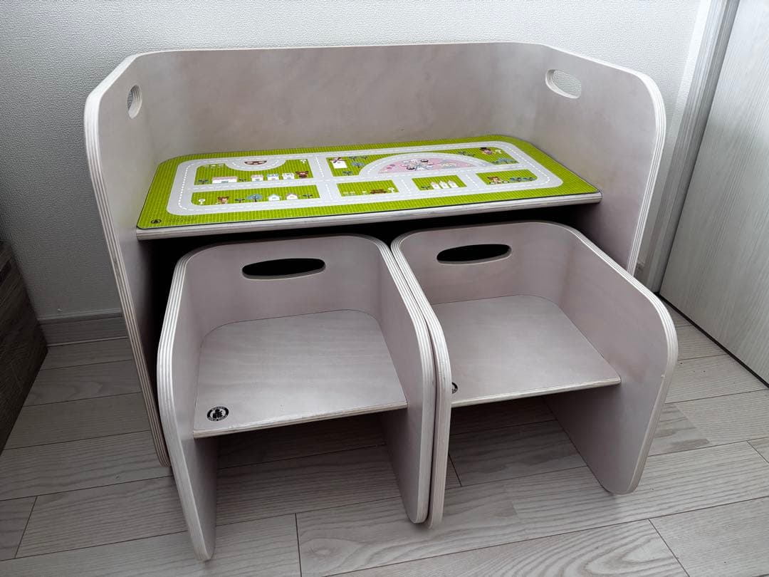 頭文字S　【超美品】HOPPL コロコロチェア & デスク アイボリー