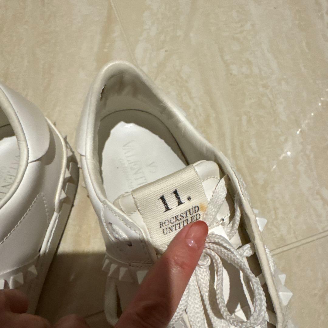 (ASK)Valentiono ロックスタッズホワイトレザーシューズ 37