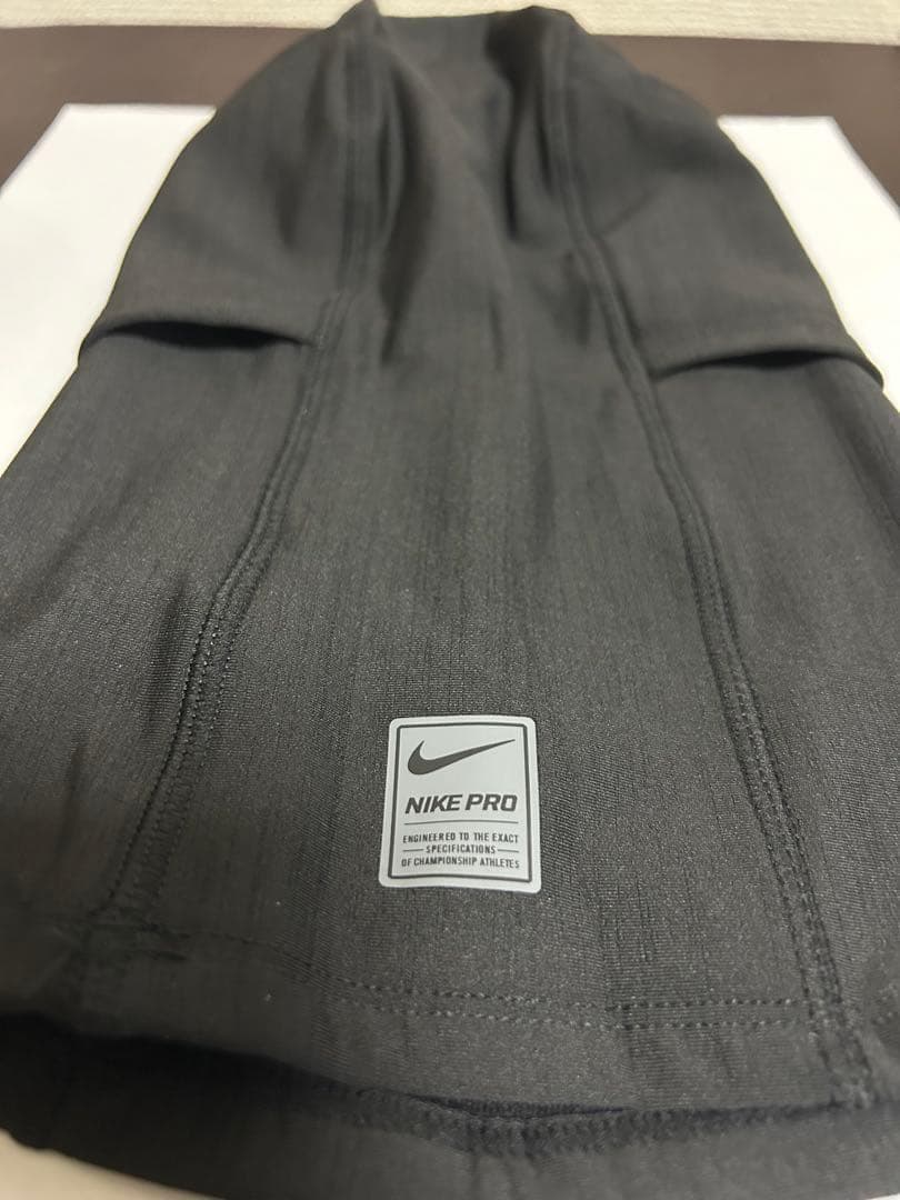 Nike Pro Hyperwarmフード ブラック