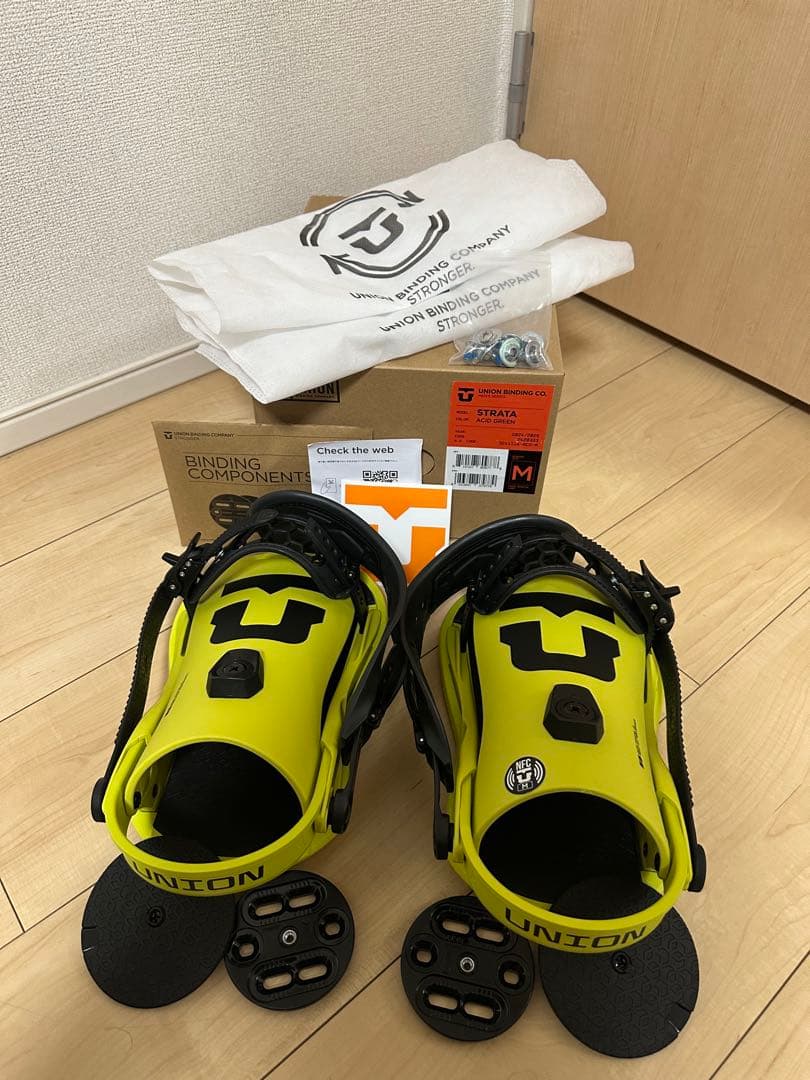 24-25 ユニオン ストラータ アシッドグリーン M