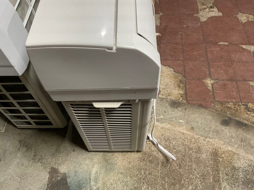 中古エアコン　MSZーGV5623SーW MUCZーG5623S 2023年製