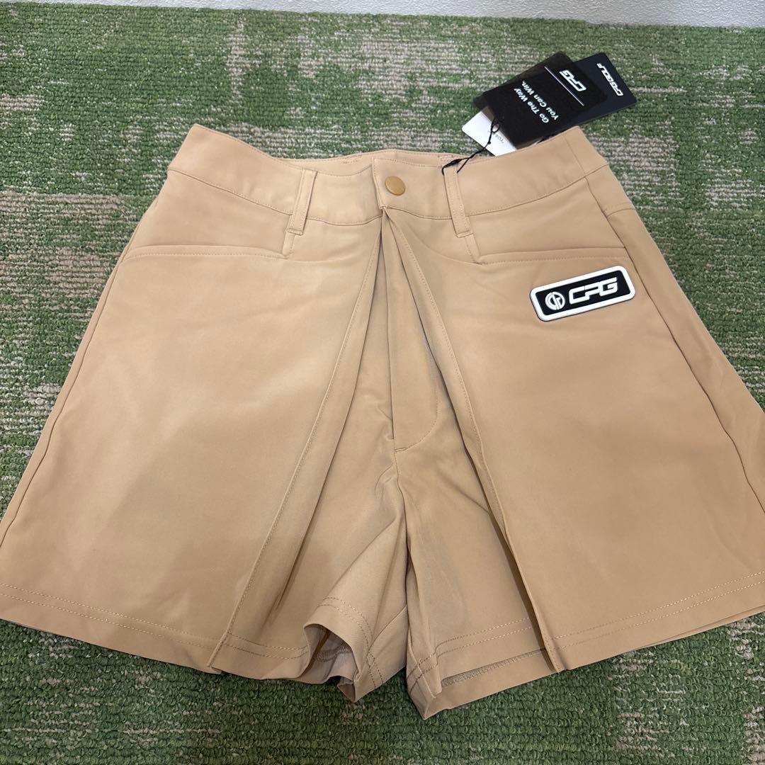 CPG レディース ベージュ ショートパンツ