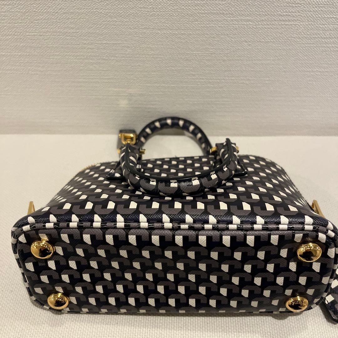 PRADA／プラダ　MINI SAFFIANO ミニサフィアーノ