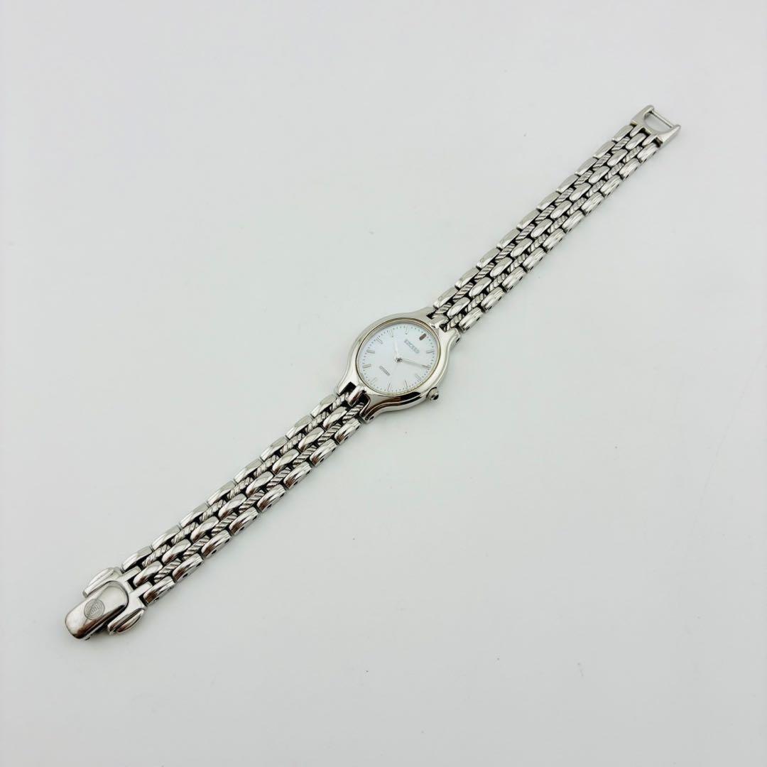 【美品/希少/電池交換済】CITIZEN　EXCEED　腕時計　シェル シルバー