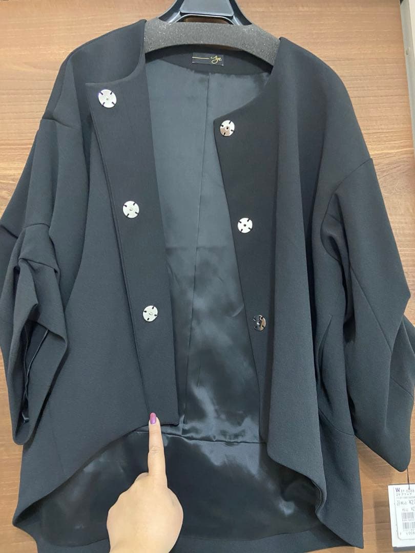 ※週末限定価格※【新品タグ付】Aga ブラック ノーカラージャケット ヤマダヤ