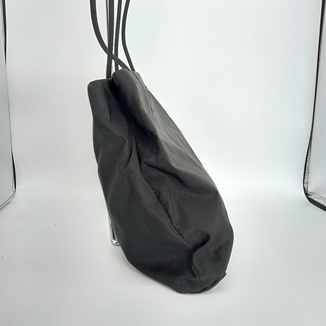 PRADA プラダ ナイロン トート 三角ロゴ 大容量 ブラック 黒