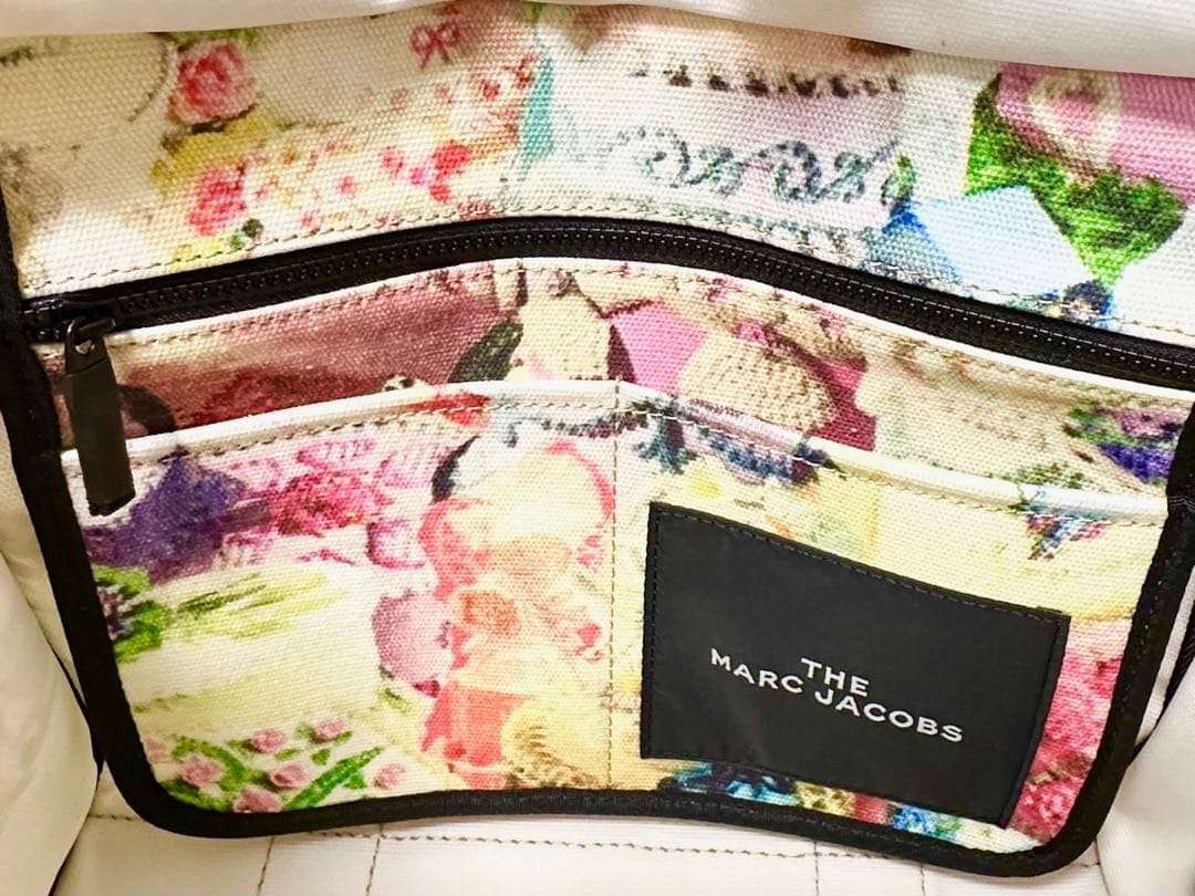 新品★マークジェイコブス ザ トートバッグ ケーキ スモールトラベラートート難有